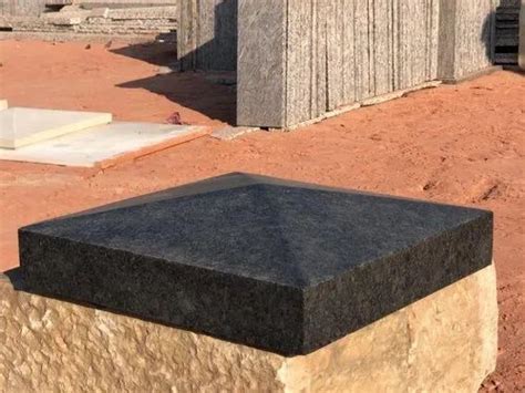 Stone Pier Caps - Mourne White Sandstone Pier Cap Manufacturer from Jaipur