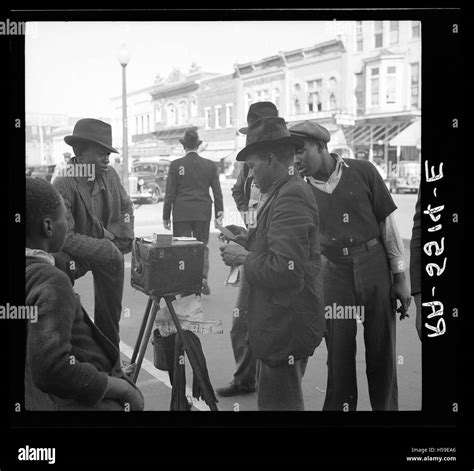 This street photograph, taken in Smithfield, North Carolina, captures ...