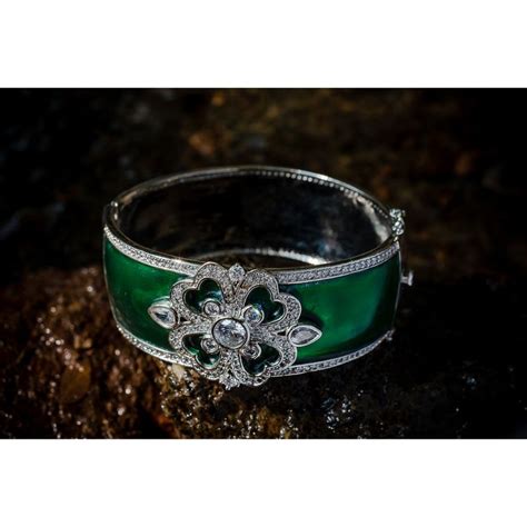 Buy VIVINIA By Vidhi Mehra Silver Plated Green Womens Kada Online