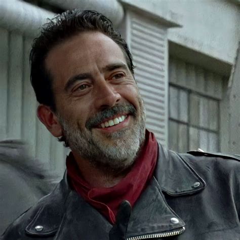 Pin by Luciferlives9 on ` ༄ the survivor. | Negan twd, Negan, Jeffrey ...