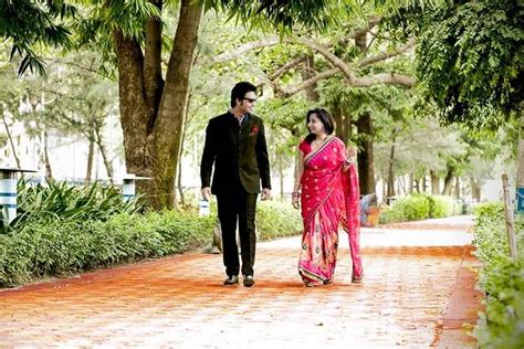 Best Wedding Photographers in West Bengal - Reviews and Pricing