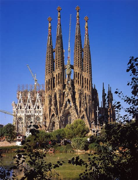 Sagrada Familia De Barcelona | La Sagrada Familia De Barcelona - DHTXB