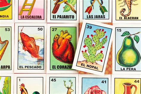 Jeu de cartes traditionnel mexicain | Photo Gratuite