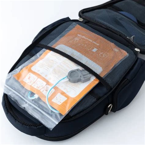 First Portable Defibrillator 的图像结果