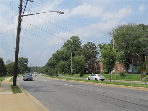 Daniel Walter Rowlands: PG Plaza, A Mall from the Space Age