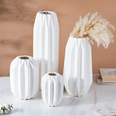 Geometric Textured Ceramic Vase White Large Online - Premium Vase ...