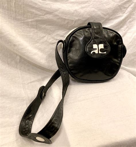 COURREGES 1970's "Logo" Round Shape Black Leather Shoulder Bag | CARBOOTS