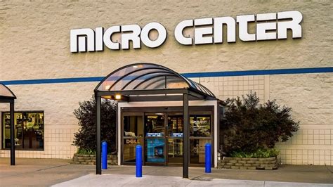 Micro Center Computer Store 的图像结果