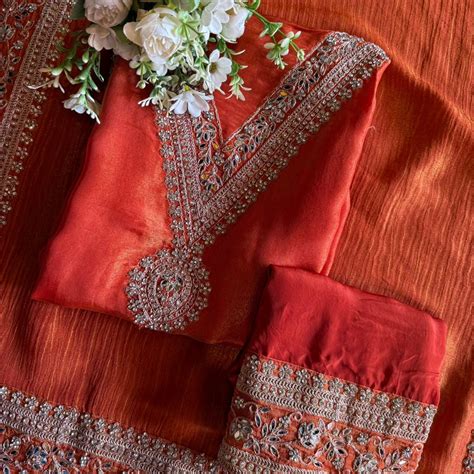 Tissue fabric with a lustrous finish – Aisha Creations