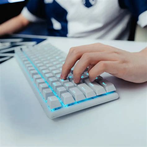 Image result for Alienware Keyboard 75 Transparent