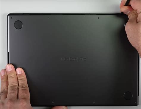 MacBook Back 的图像结果