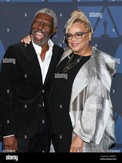 LOS ANGELES - OCT 27: Vondie Curtis-Hall, Kasi Lemmons at the Governors ...