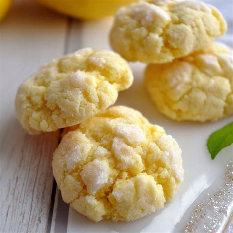 Lemon Gooey Butter Cookies