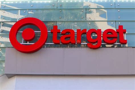 Target Department Store 的图像结果