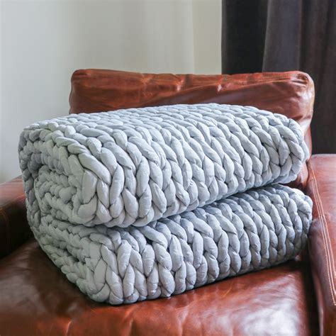 Nuzzie Knit Weighted Blanket Review - Style Within Reach