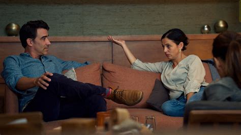 Watch Couples Therapy Season 1 Episode 4: 104 - Paramount+