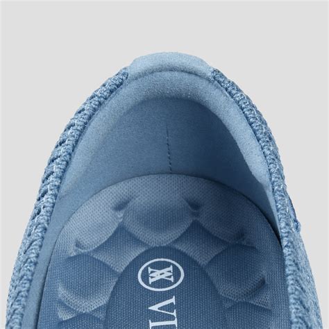 Aria Walker Lightweight Women Pointed Flats in Denim Blue | VIVAIA