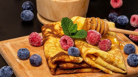 Wallpaper pancakes, dessert, berries, honey hd, picture, image