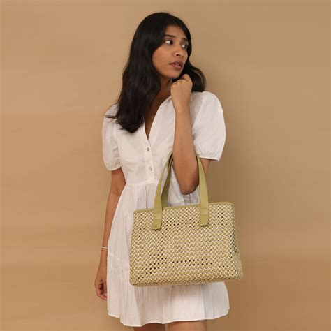 CA 1034 | MIGNON MOULINET | PEAR – Calonge