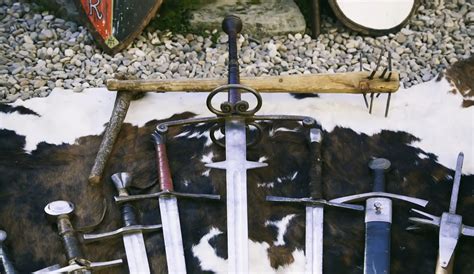 Image result for Sword Types Longsword