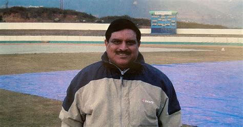 Stranded in US, hockey World Cup winner Ashok Diwan returns home