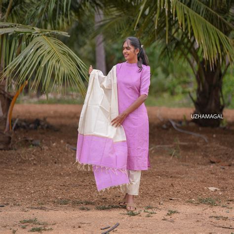 December Flower Kurti Set – Uzhamagal