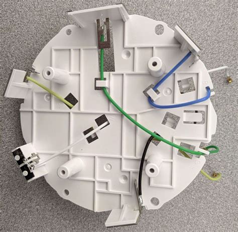 撬開Google Wifi一窺路由器內部設計 - 電子技術設計