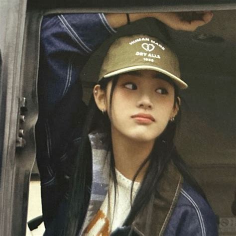 is it healthy to sleep in jeans