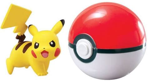 Buy Pokemon Clip n Carry Pokeball Pikachu with Poke Ball Figure Set ...