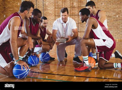 Basketball Coach 的图像结果