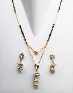 KEYMAX Alloy Gold-plated Gold Jewellery Set Price in India - Buy KEYMAX ...