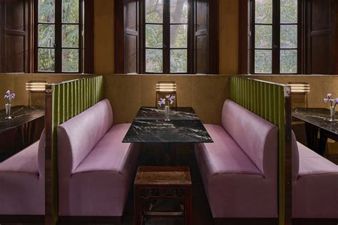 Mi Shang Prada Rong Zhai | PRADA