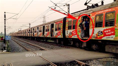 Old Local Train 的图像结果