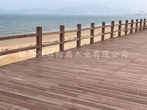 产品展示 / 防腐木地板系列-烟台恒辉防腐木业有限公司