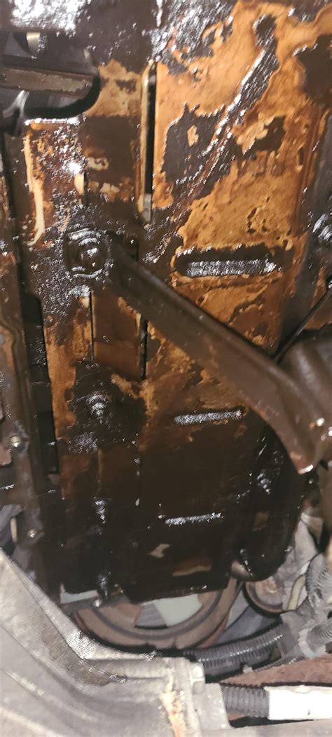 2003 chevy 5.3 engine sludge. Is this dex-cool or poor maintenance. : r/MechanicAdvice