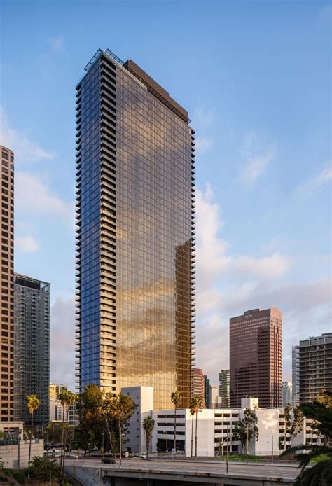 Take a look inside Brookfield's new DTLA apartment tower | Urbanize LA