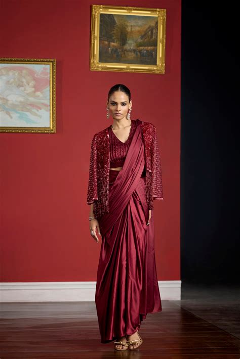 maroon pearl jacket saree – Puneetkapoorlabel