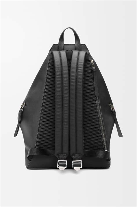 Convertible backpack in classic calfskin Black - LOEWE