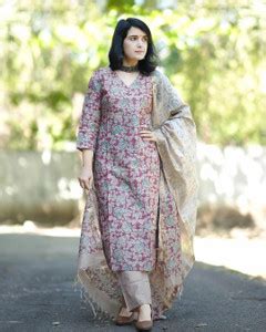Gosriki Women Kurta Pant Dupatta Set - Buy Gosriki Women Kurta Pant ...
