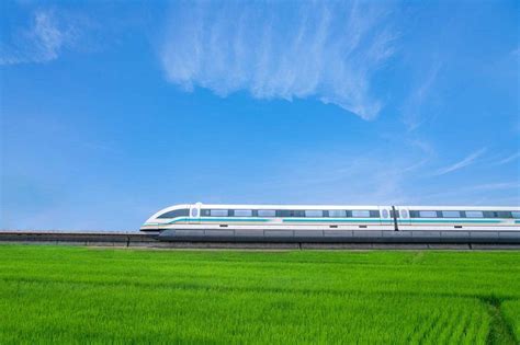 Check Out The World's Fastest High-Speed Trains