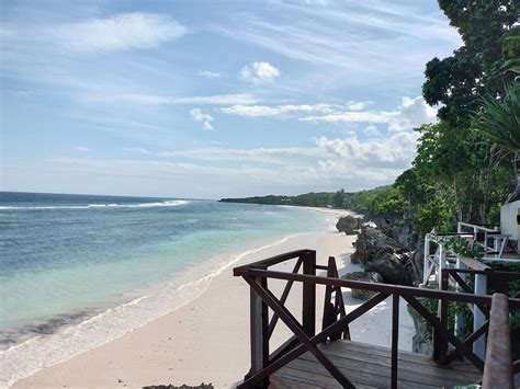 NINI`S BEACH BUNGALOWS (Bira, Sulawesi) - Specialty Resort Reviews ...