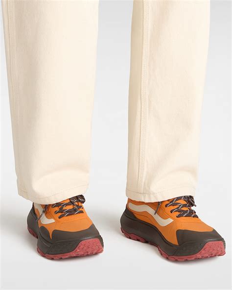 MTE Crosspath Shoes in Orange| Vans UK