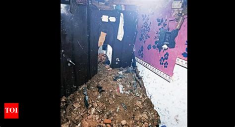Woman, 3-year-old dead in roof collapse in Delhi’s Chitli Qabar, infant ...