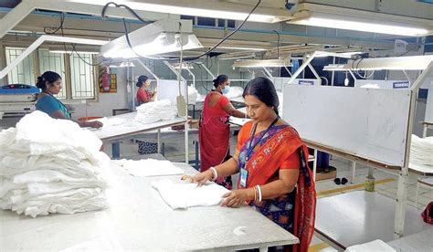 திருப்பூர் பனியன் நிறுவனங்களும், மீறப்படும் தொழிலாளர் நலச் சட்டங்களும் ...