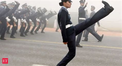 President's Body Guards during rehearsal - Forces gear up for Republic ...