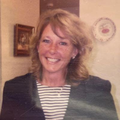 ZOELLER FUNERAL HOME Memorials and Obituaries | We Remember