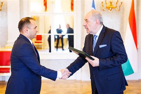 Newly Appointed Uzbek Ambassador Presents Credentials to President of ...