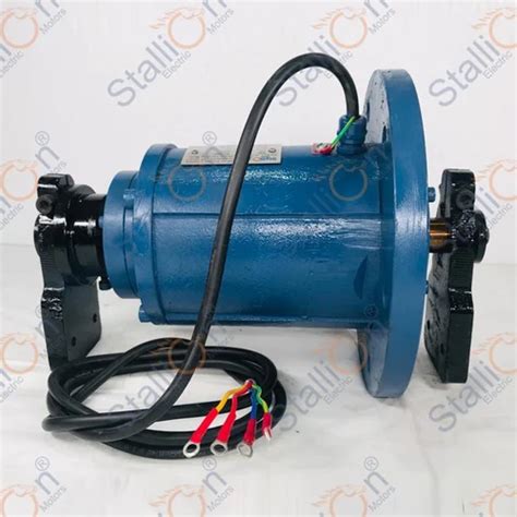 Top Flange Vibrator Motor Manufacturer From Ahmedabad
