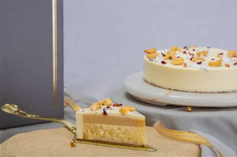 Lamara Patisserie / Premium Luxury Celebration Cakes / Online Delivery ...