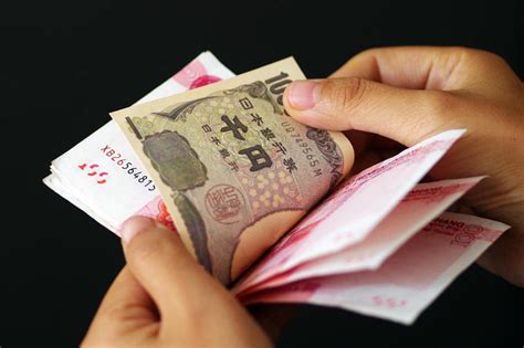 灼见|去年初至今人民币对日元贬值超10% 负面影响不容忽视